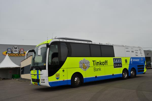 Bus Tinkoff Saxo