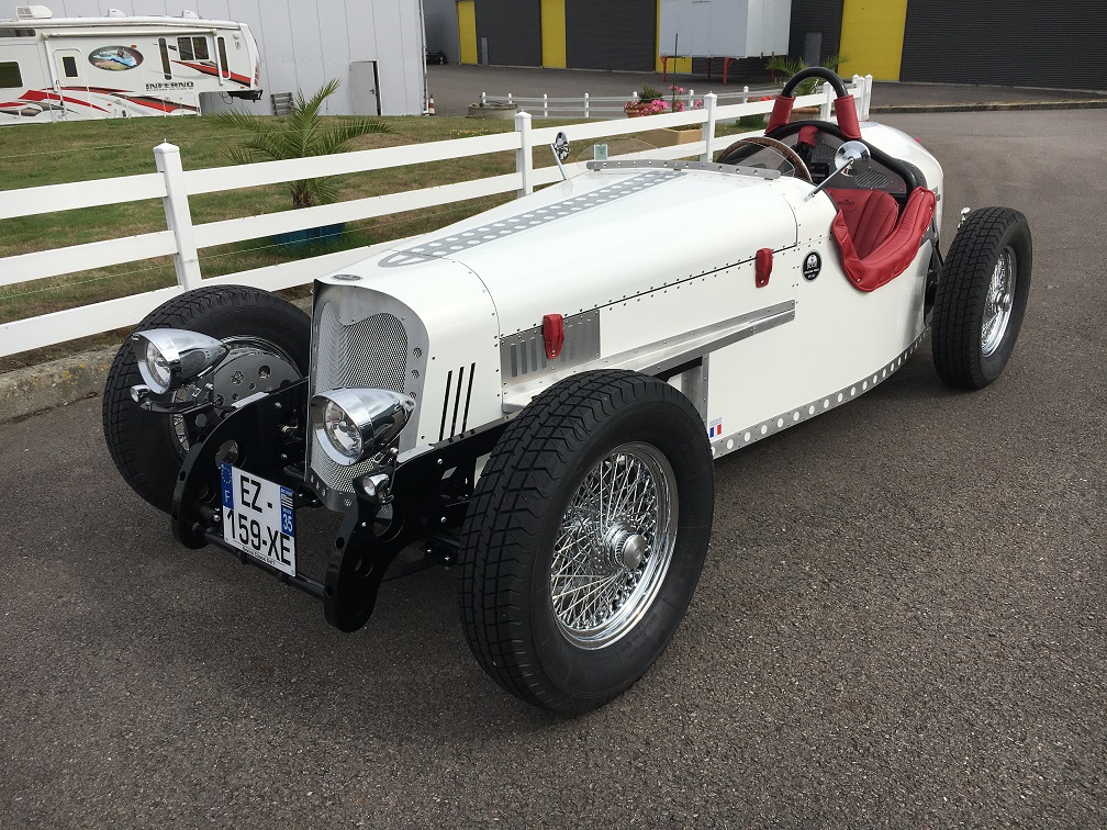 NOUVEAUTÉ : VOITURE ELECTRIQUE