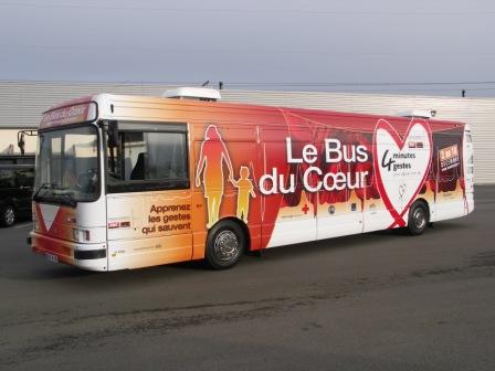 Le BUS du COEUR un Bus itinérant Aménagé spécialement pour une campagne nationale itinérante d´informations