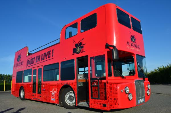 Bus Anglais promotion des restaurants AU BUREAU