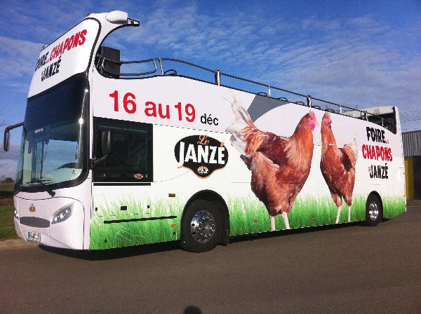 Bus open top publicitaire