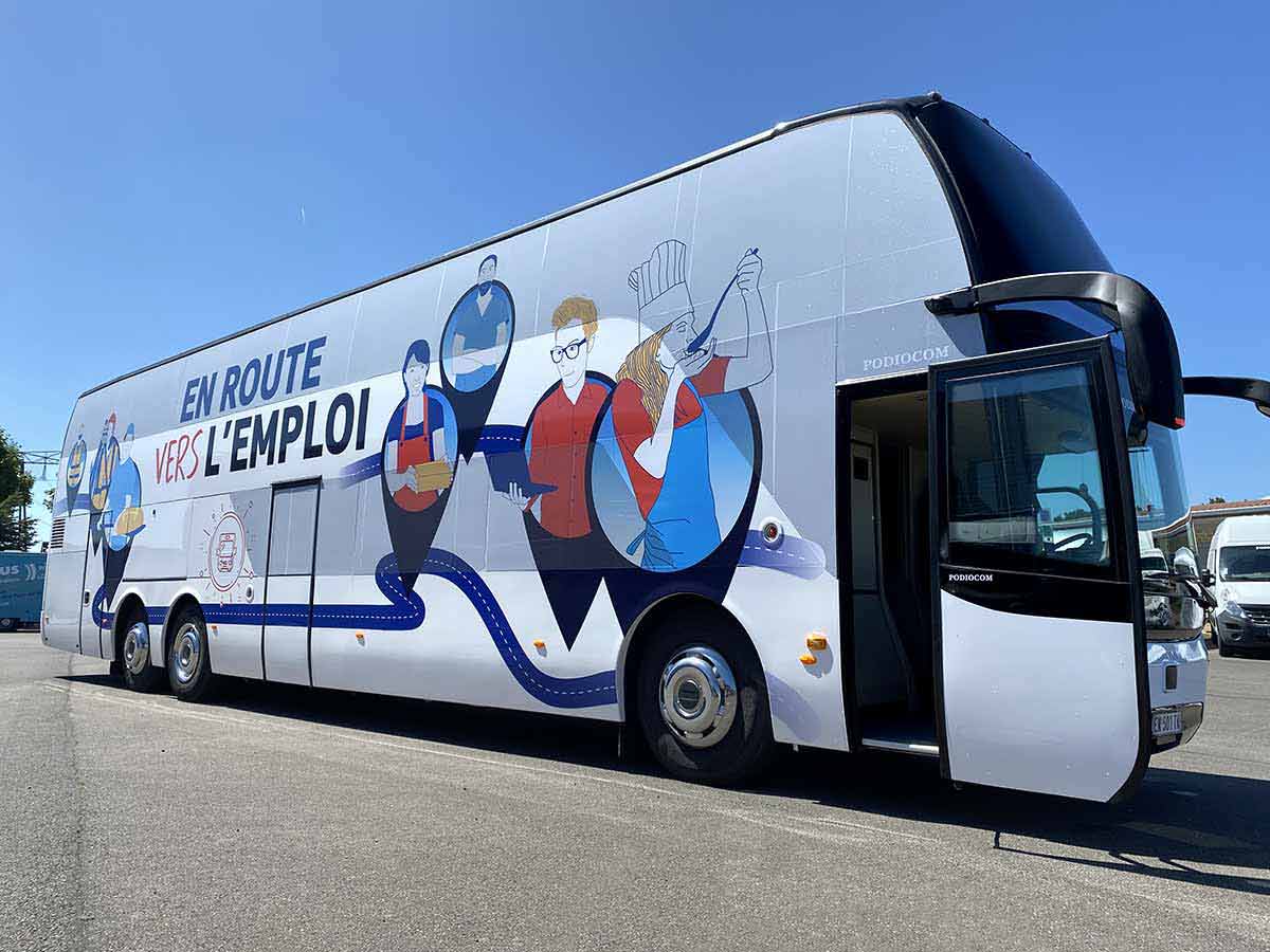 Bus de l´emploi agence itinerante pour Pole Emploi Gonesse