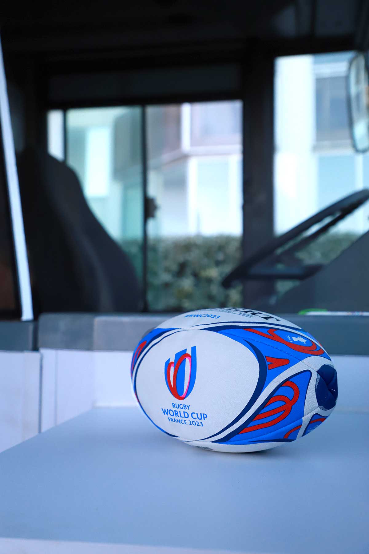 Bus impérial roadshow évènementiel pays de la Loire évènement sportif FFR