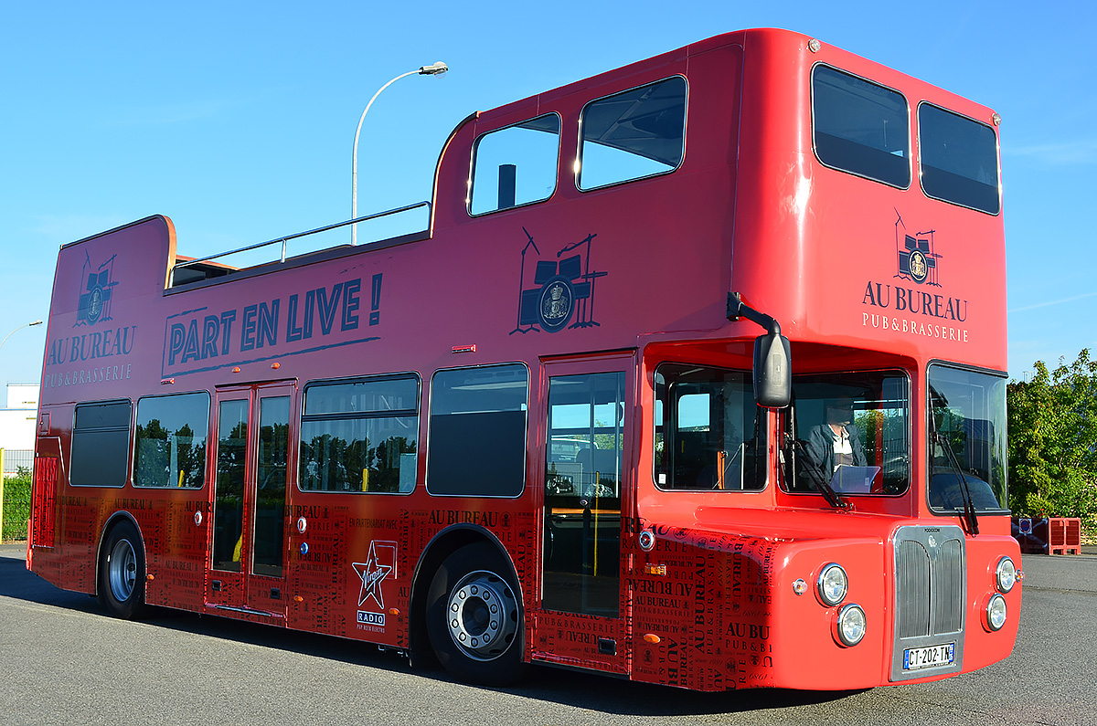Bus impérial open 6