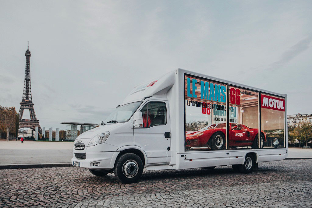 Camion vitrine