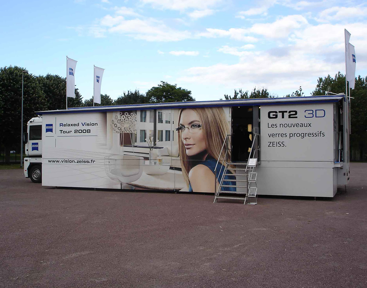 Maxi road show 90m²