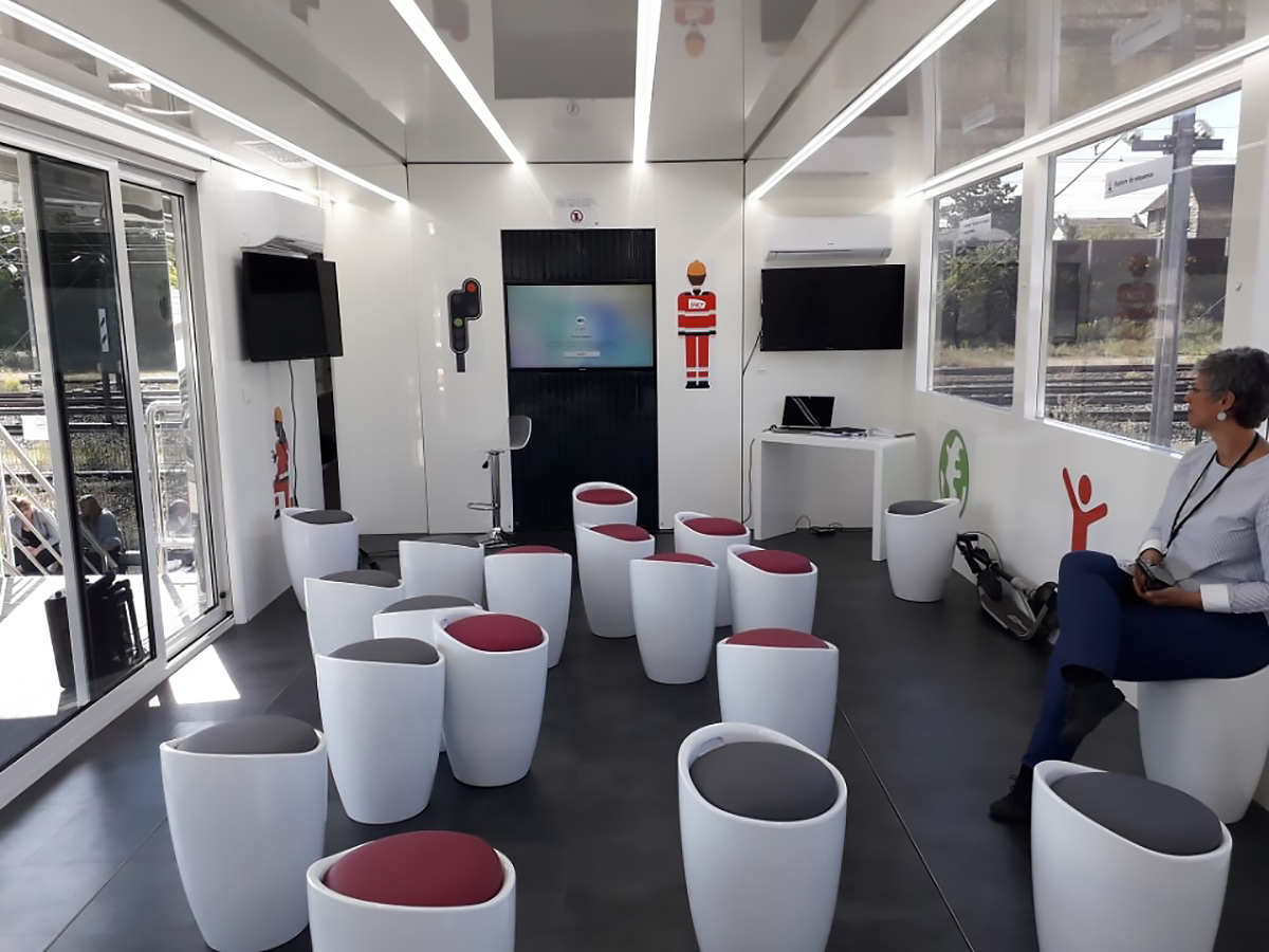 Semi VIP 4