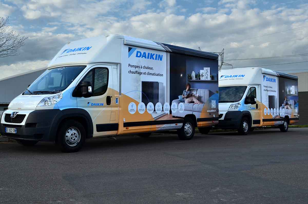 Véhicule utility roadshow publicitaire pour Daikin